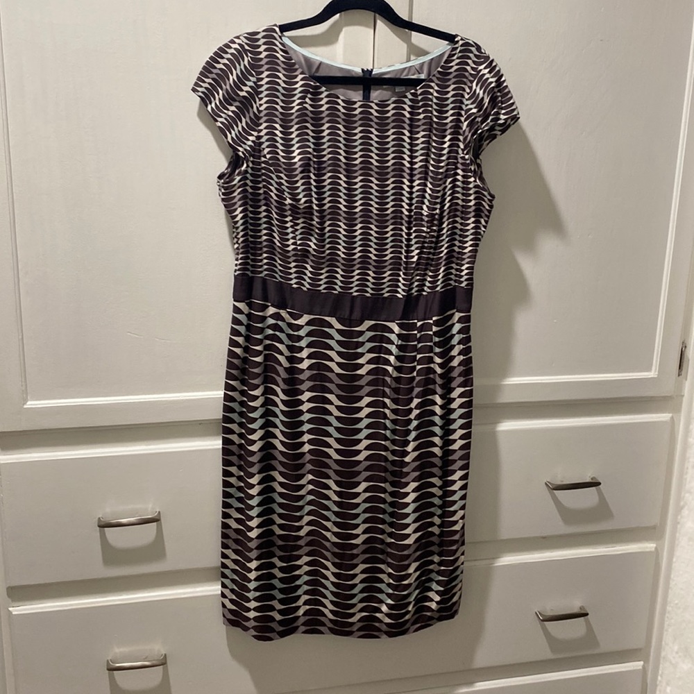 Boden Silk Abstract Pattern Midi Dress